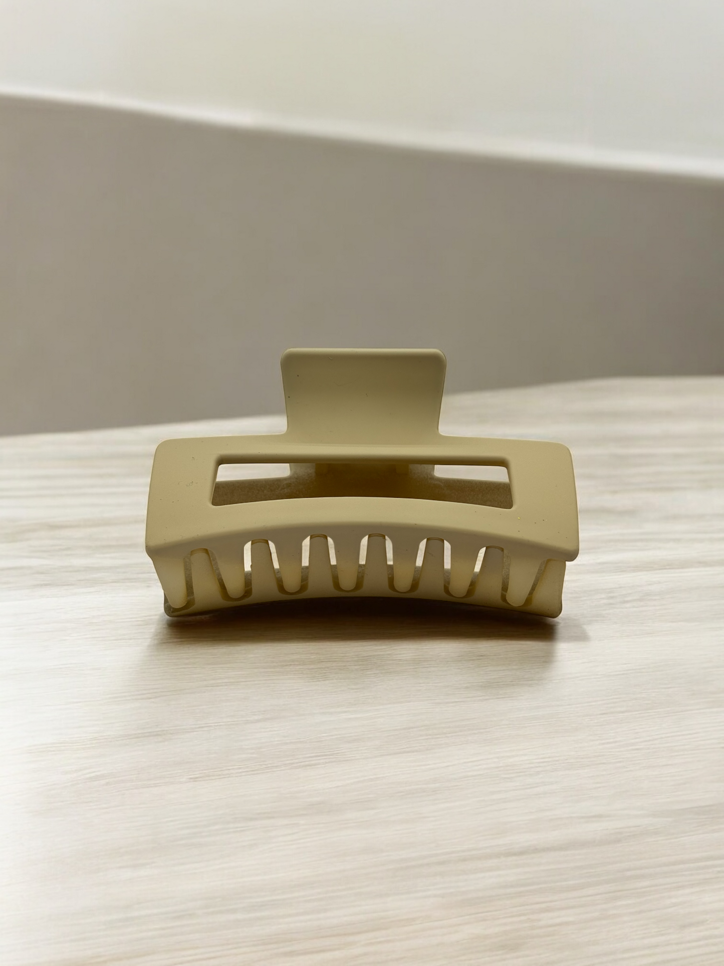 Matt Beige Rectangle Hair Claw Clips Non slippable Big Size