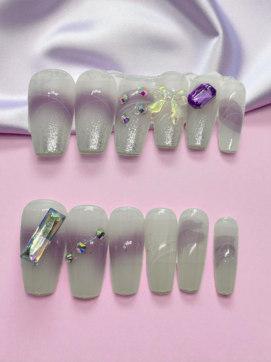 White and Violet Artificial Handmade Reusable Press on Nails Kit