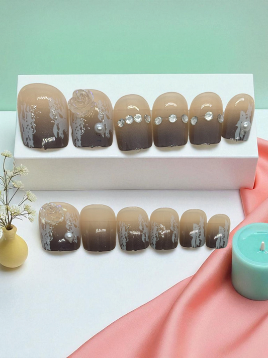 Brown Small Artificial Handmade Reusable Press on Nails Kit