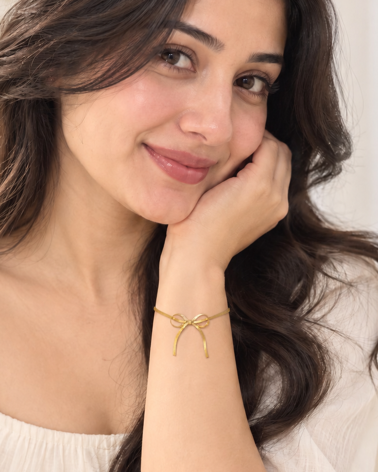 Herringbone Bow Bracelet - 18K Gold Plated Stainless Steel Anti Tarnish Snake Chain