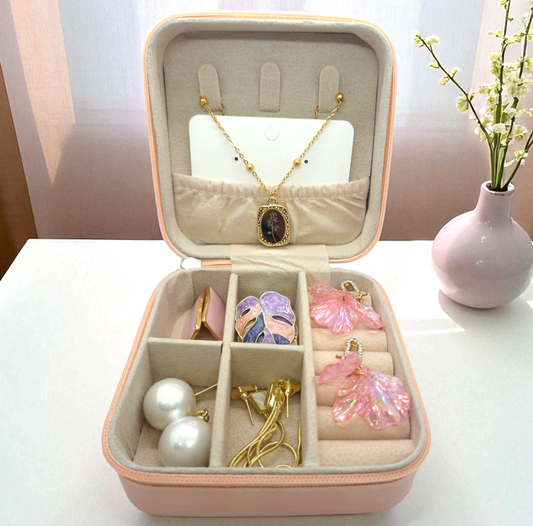 Cutest And Trendy Jewelry Box