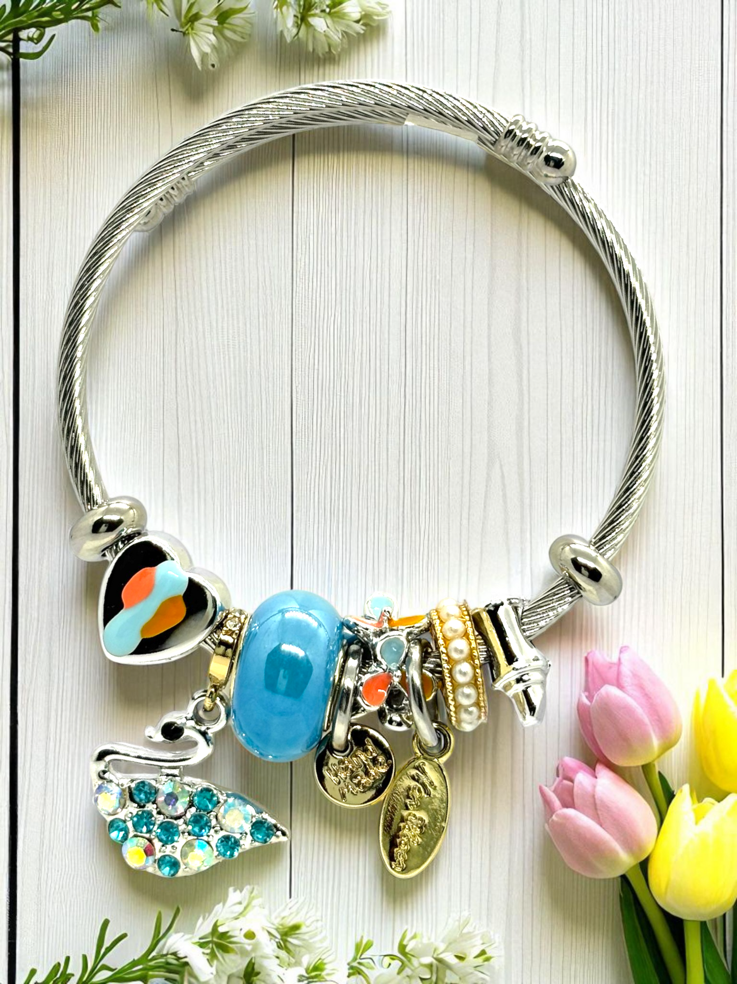 Anti Tarnished Silver Plated Shinning Duck Charm Bracelet