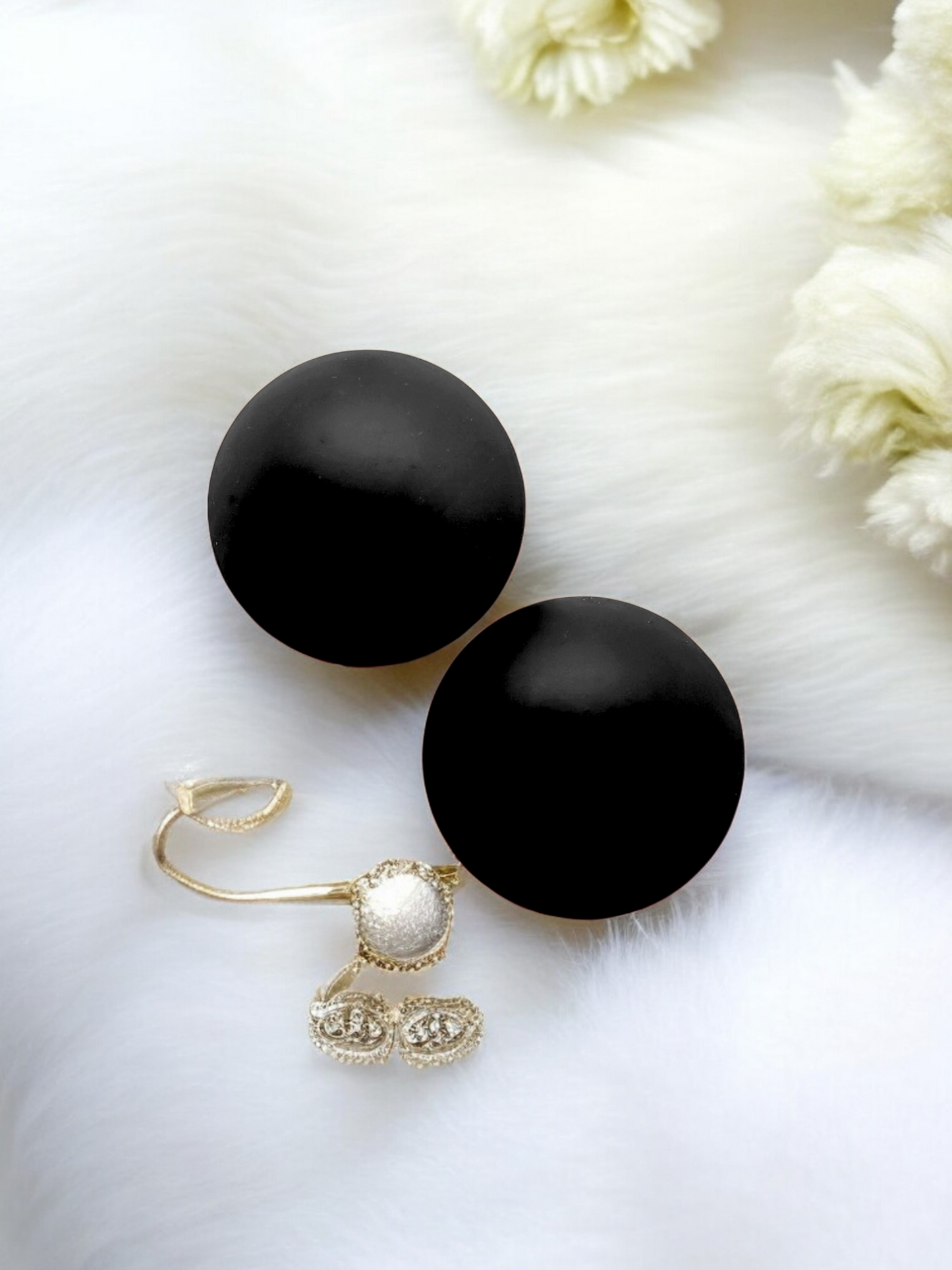 Domes of Dutch's Earrings