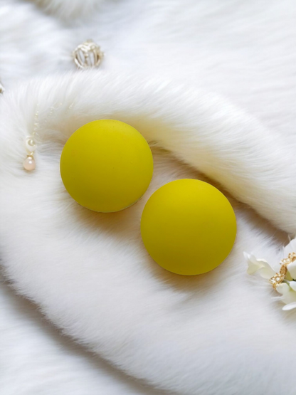 Domes of Dutch's Earrings