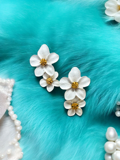 Daisy Petal Pop Earrings