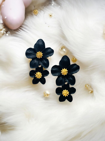 Daisy Petal Pop Earrings