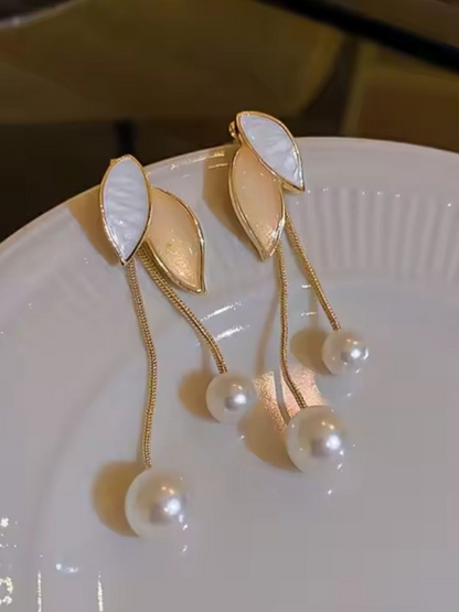 Viney Twines Pearl Drop Korean Dangles