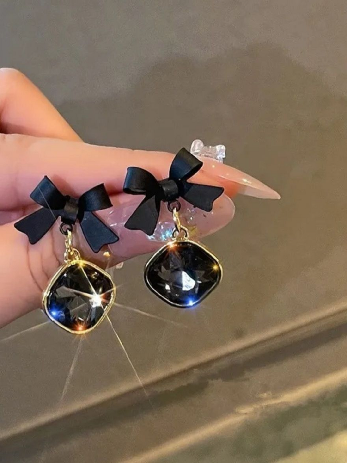 Black Bow Black Stone Cute Korean Eardrops