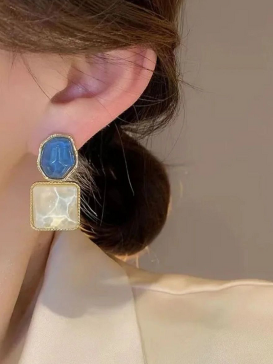 Royal Gala Reverse Blue and White Stone Korean Earrings