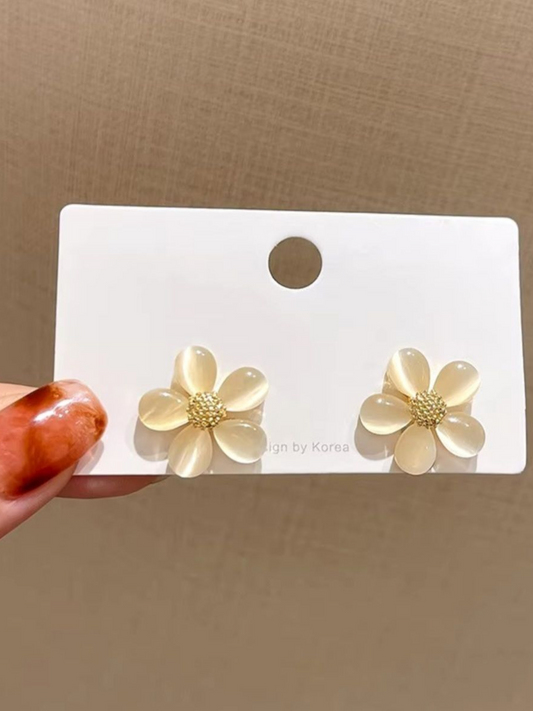Cute Li'L Flowers Korean Earrings
