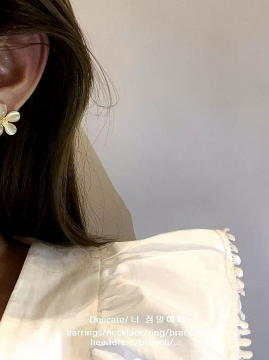 Cute Li'L Flowers Korean Earrings