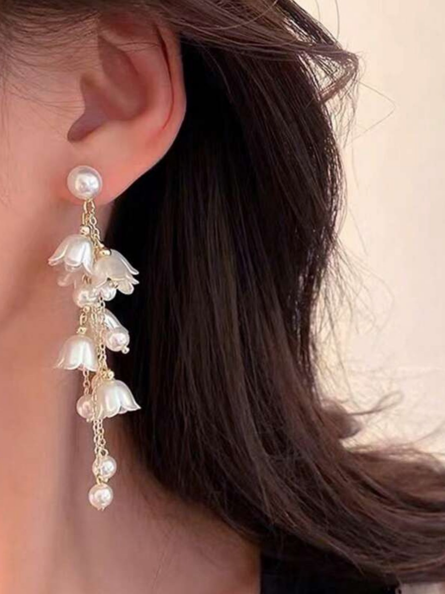 Lilly Cascade Moony Korean Earrings