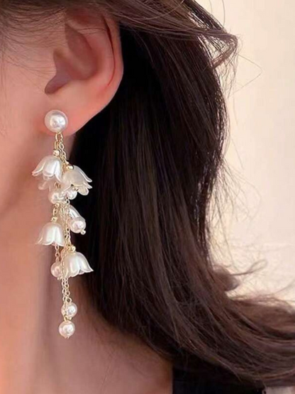 Lilly Cascade Moony Korean Earrings