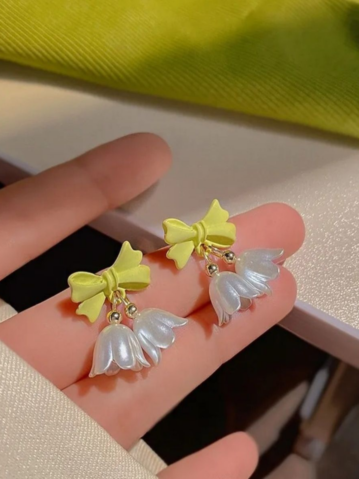 Lilly Bows Korean Earrings