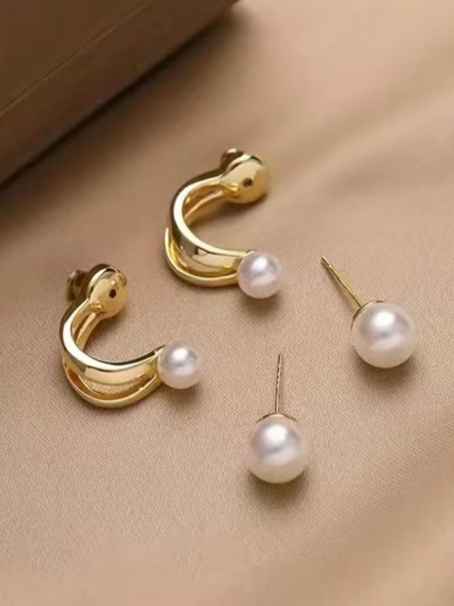 Double Pearl Korean Studs
