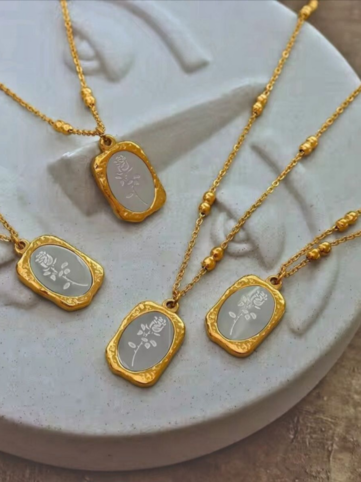 Beaded Chain Rose Engraved Heavy Pendant Necklace