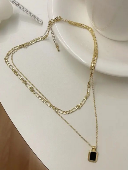 Double Layered Plate Pendant Golden Anti Tarnished Necklace
