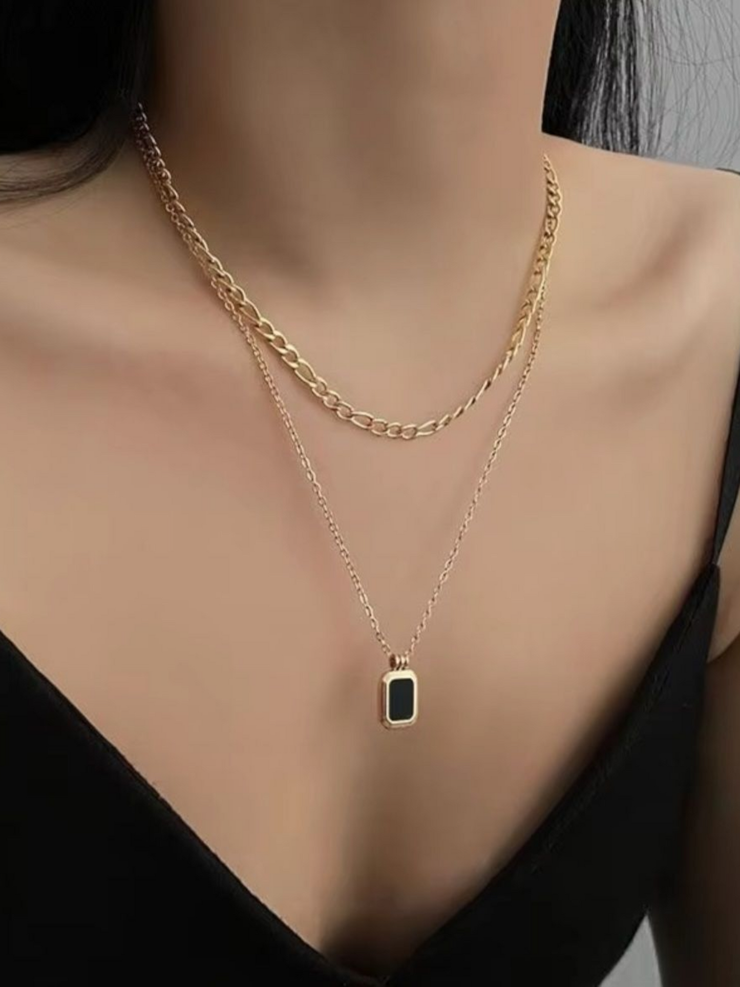 Double Layered Plate Pendant Golden Anti Tarnished Necklace