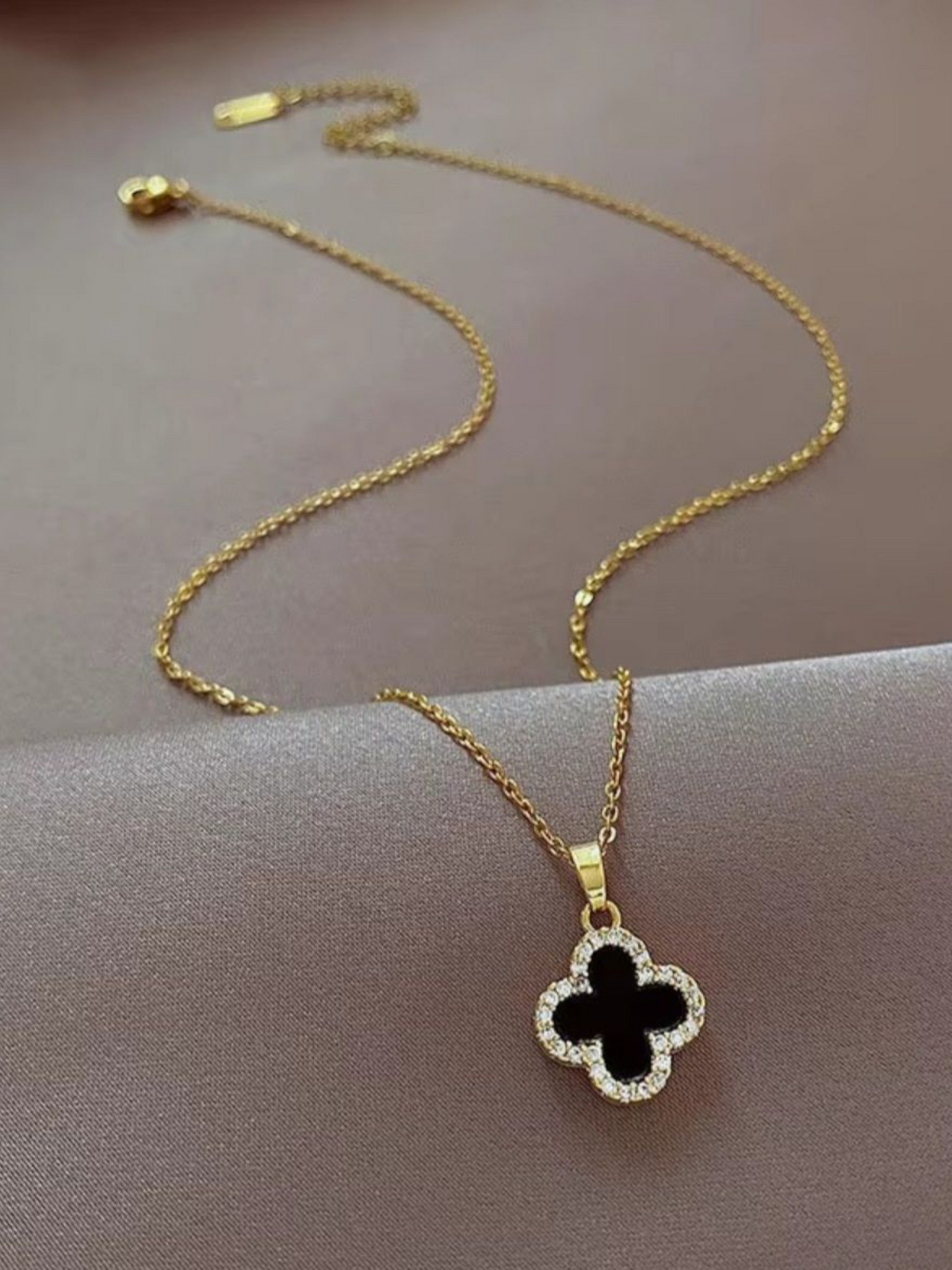 Lucky Charm Four Clover Leaf Black Pendant Trending Necklace