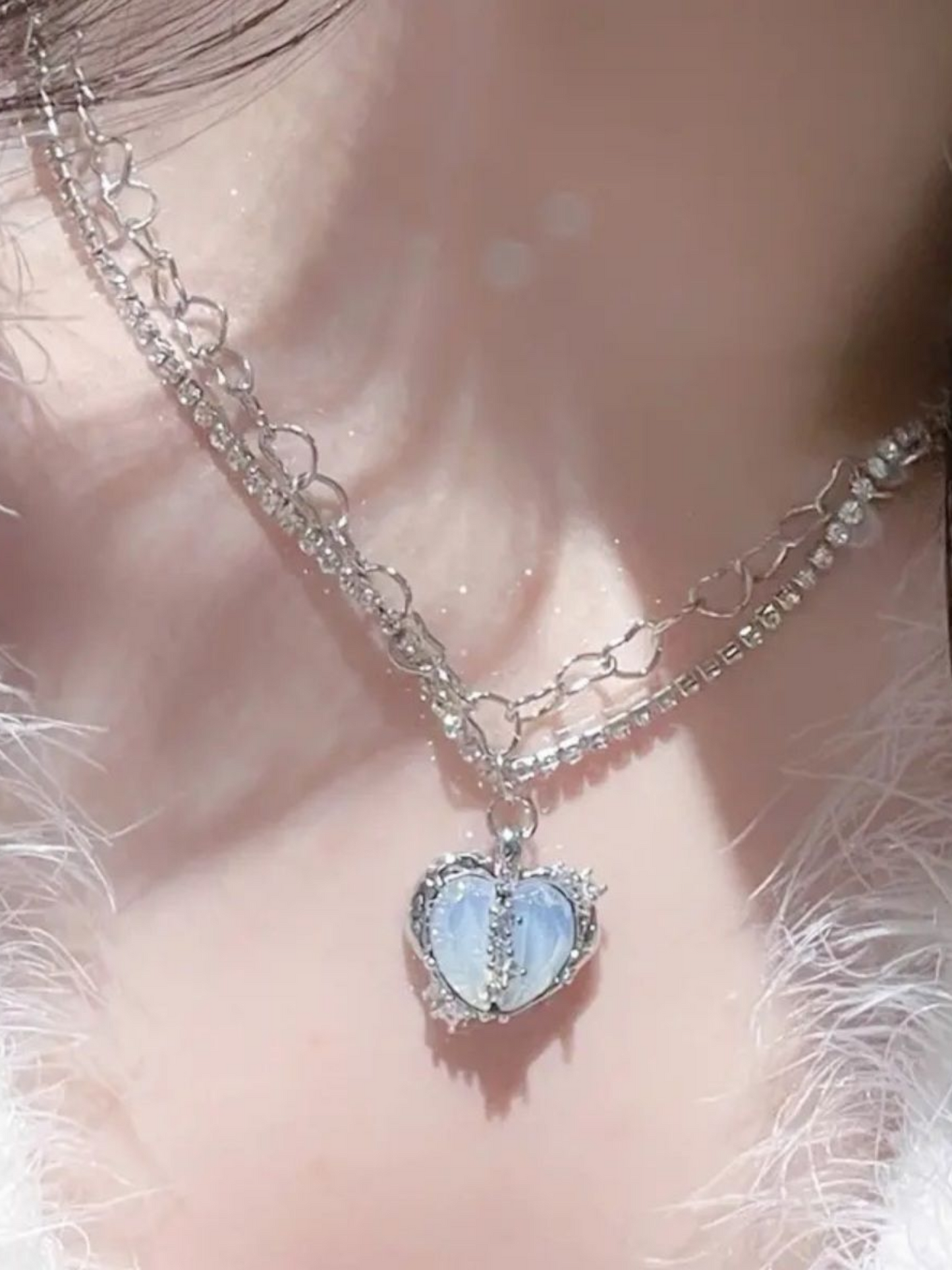 Strong Love Antique Type Anti Tarnished Beautiful Necklace