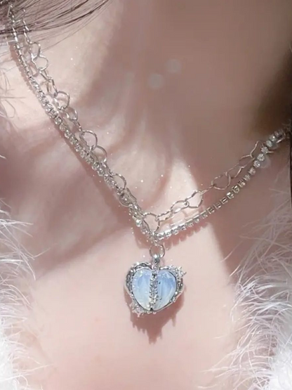 Strong Love Antique Type Anti Tarnished Beautiful Necklace