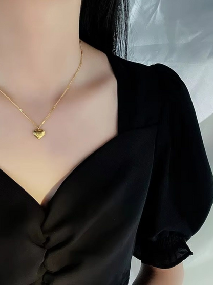 Solid Love Flat Chain Trending Anti Tarnished Golden Necklace