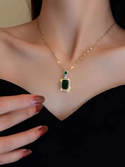 Emarald Green Stone Necklace Earrings And Fingee Ring Combo