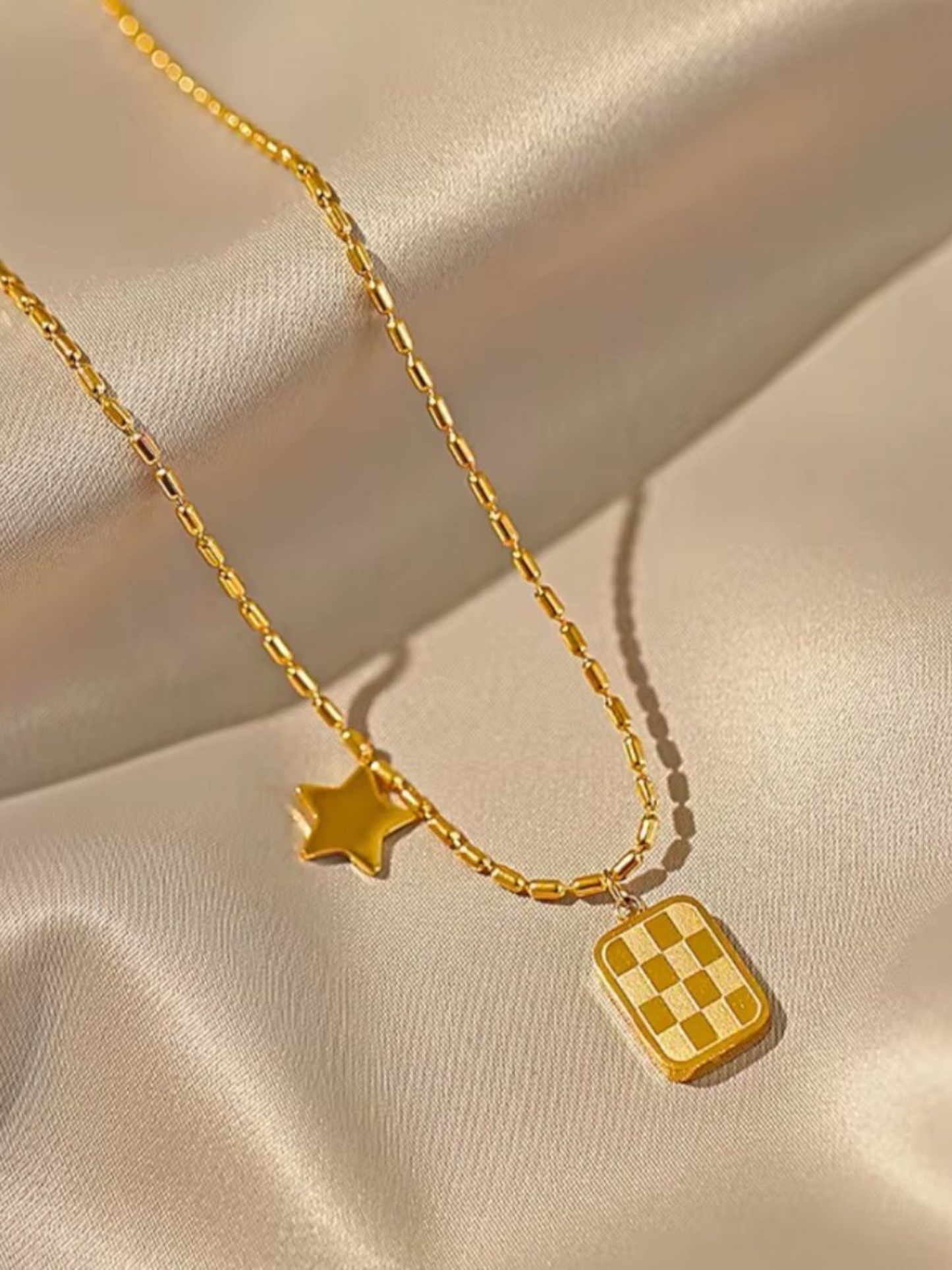 Checkered Square Pendant And Star Charm High Quality Necklace