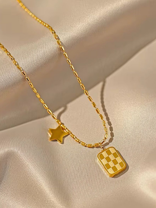 Checkered Square Pendant And Star Charm High Quality Necklace