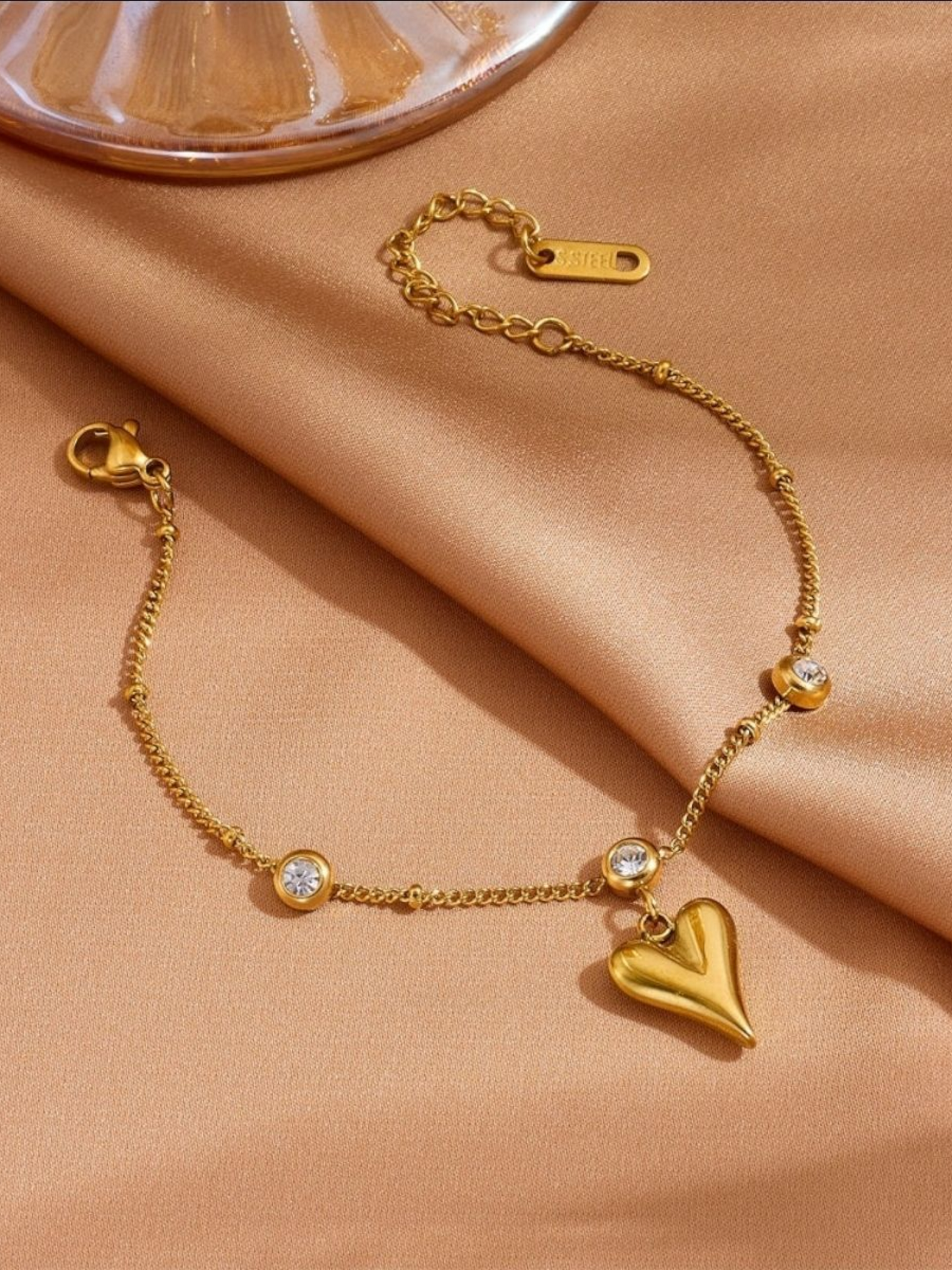 Solid Sleek Heart Pendant Anti Tarnished Necklace With Stones