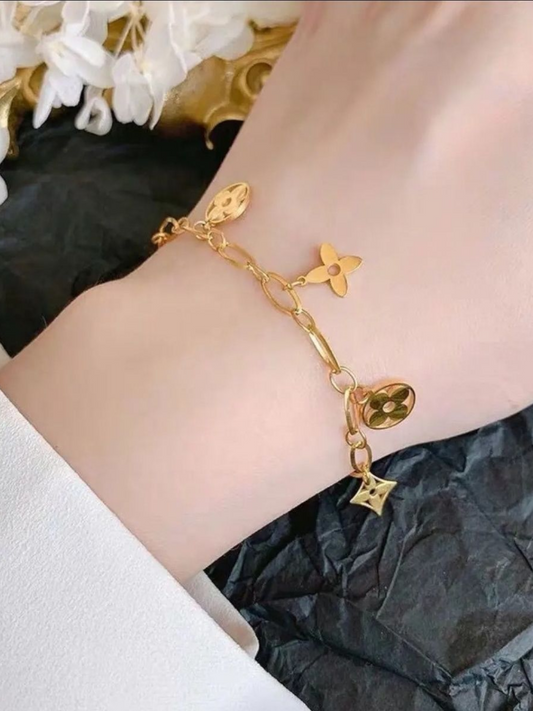 Lucky Charms Open Chain Bracelet
