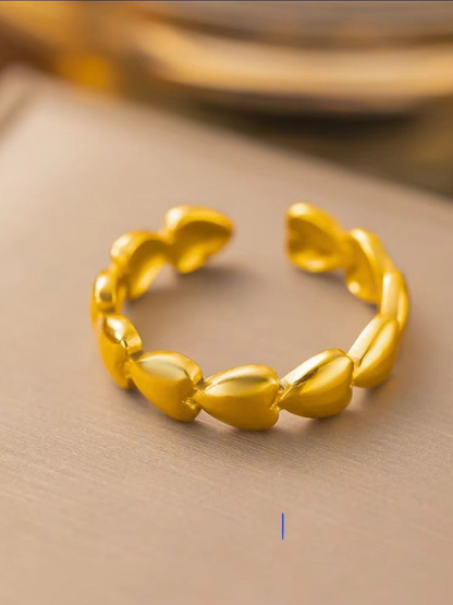 Love Cascade Solid Gold Patted Anti Tarnished Finger Ring