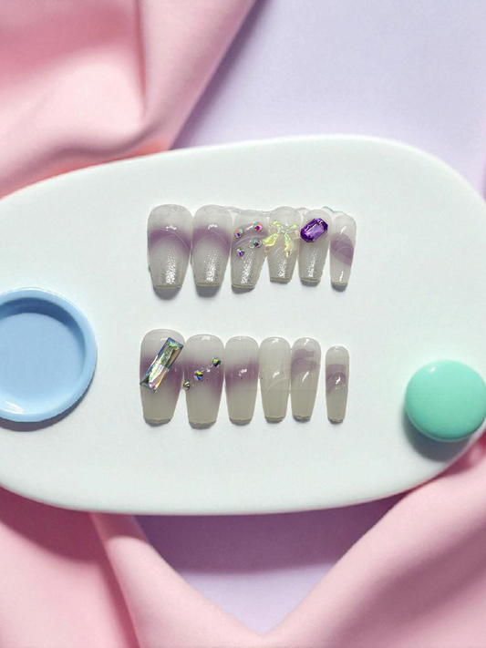 White and Violet Artificial Handmade Reusable Press on Nails Kit