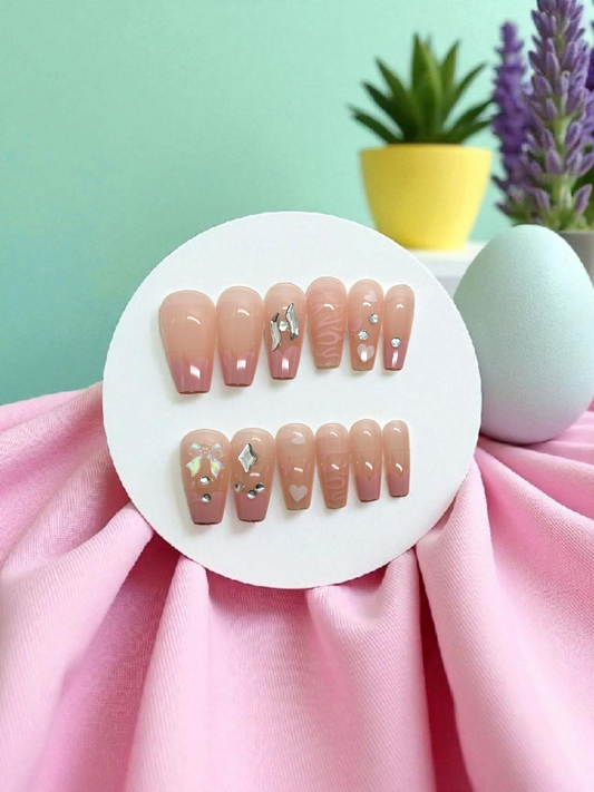 Peach Artificial Handmade Reusable Press on Nails Kit
