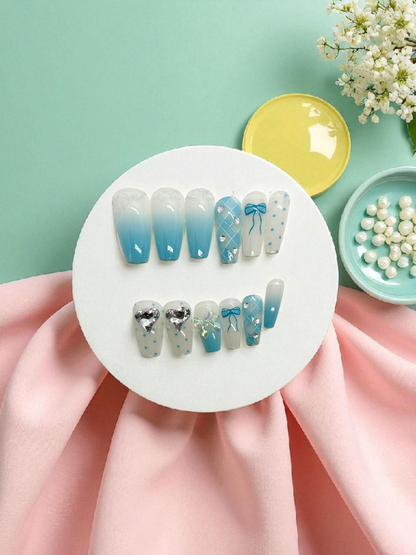 Sky blue Artificial Handmade Reusable Press on Nails Kit
