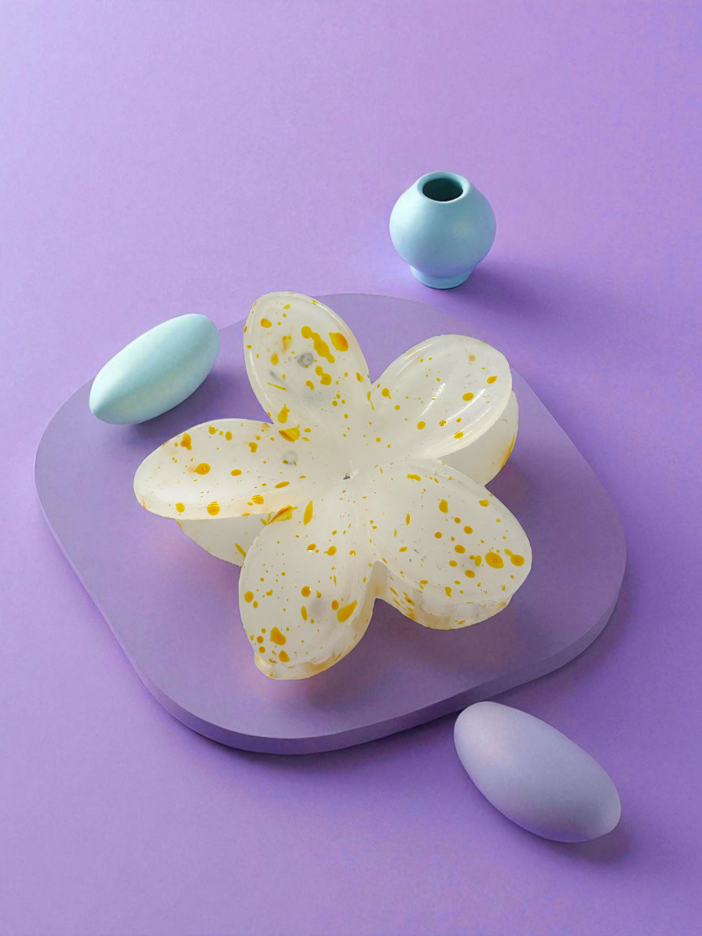 White Yellow Dotted Non-Slip Flower Claw Clip