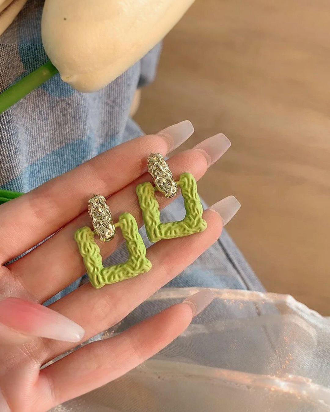 Mellow Moss - Parrot Green & Gold Hoop Fibre Korean Earrings