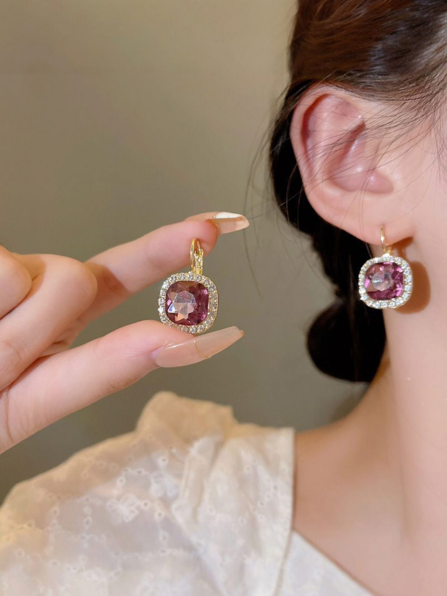 Crystal Rosette - Pink Diamond Cut Shimmering Korean Earrings