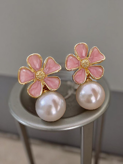 Sakura Kisses - Blush Petals & Pearls Small Korean Earrings
