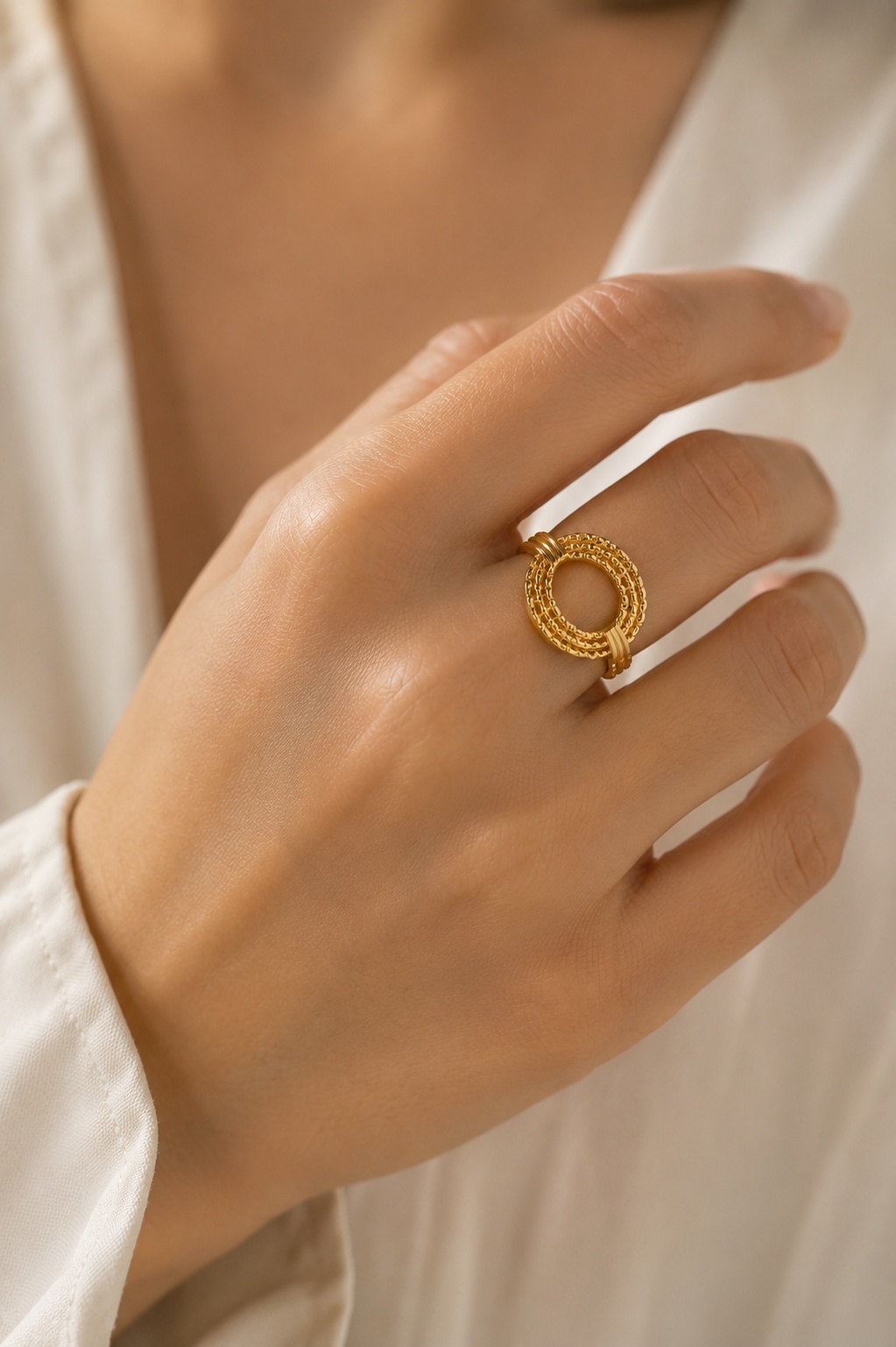 Regal Layer Ring