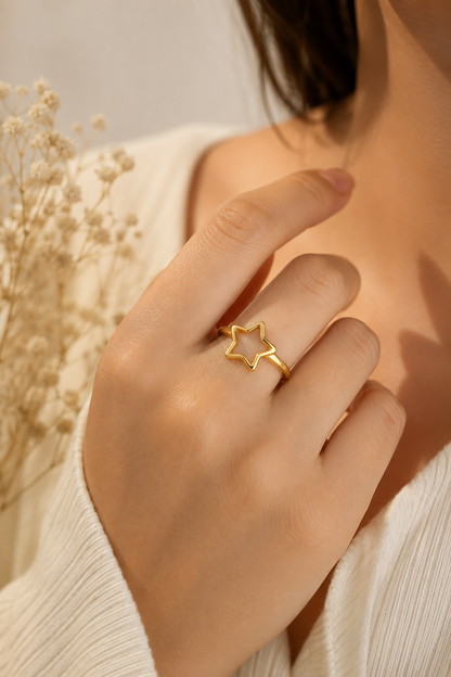 Luxe Star Ring