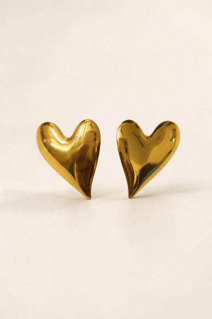 Heavy Crush Gold heart Studs