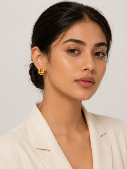 Liora Sculpted Square Earrings