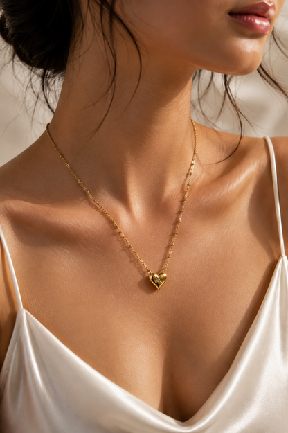 Heart stone necklace