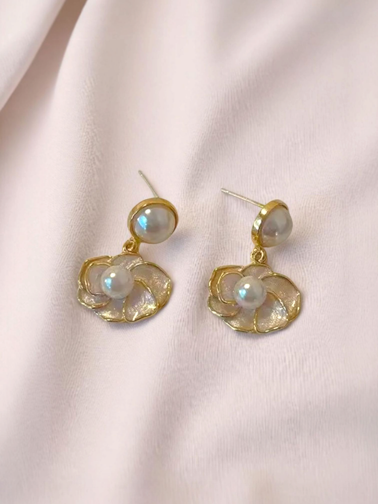 Shell Pearl Korean Earrings