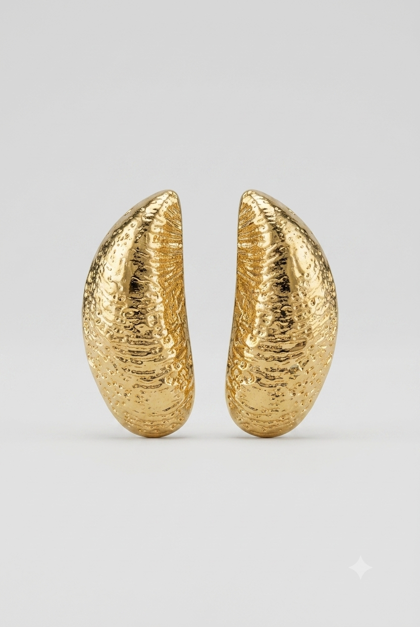 Solene Textured Hoop Earrings — the hammered, curved gold hoops