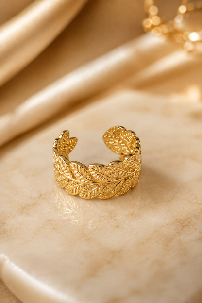 Aurelia Leaf Ring