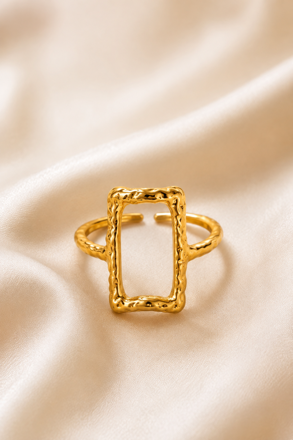 Aurelia Frame Ring