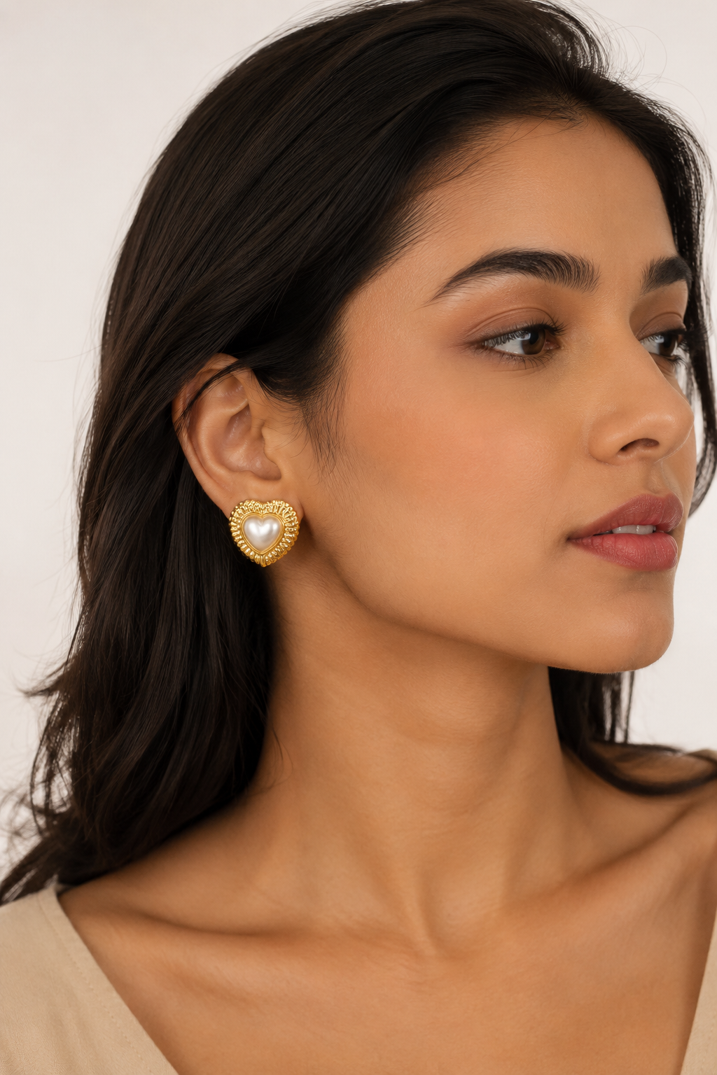 Celeste Pearl Heart Earrings