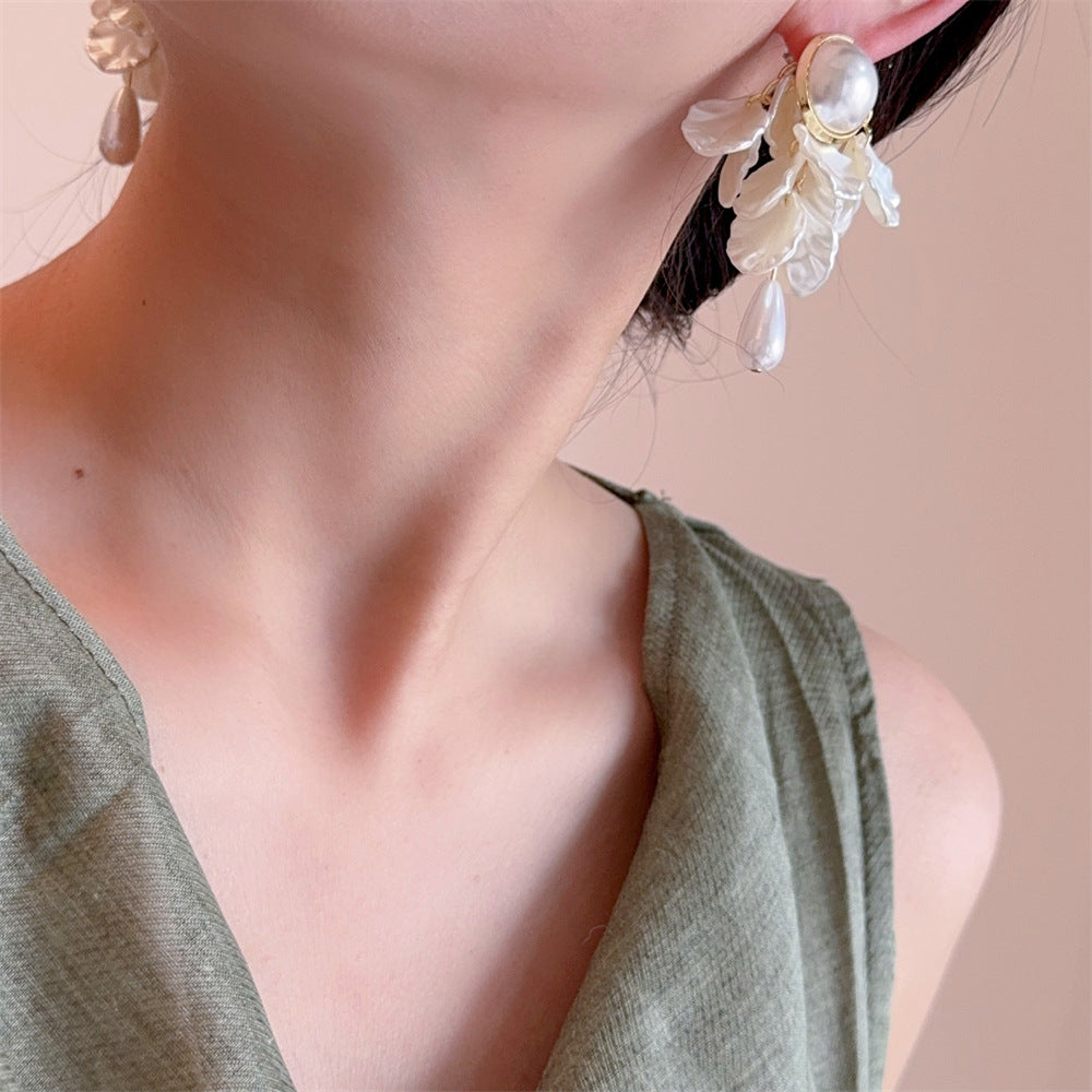 Pearly Moonlit Lagoon Cascade With Big Pearl Stud Korean Earrings